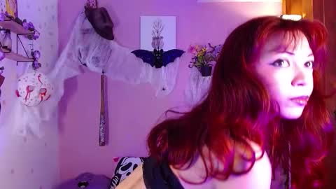 poison_liv online show from October 10, 2025, 1:21 pm