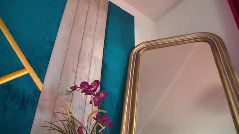 Snapshot of poison_milf_ chatting on June 5, 2026, 3:57 am poison_milf_ online show from June 5, 2026, 3:57 am