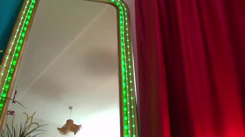 Snapshot of poison_milf_ chatting on June 8, 2026, 3:51 am poison_milf_ online show from June 8, 2026, 3:51 am