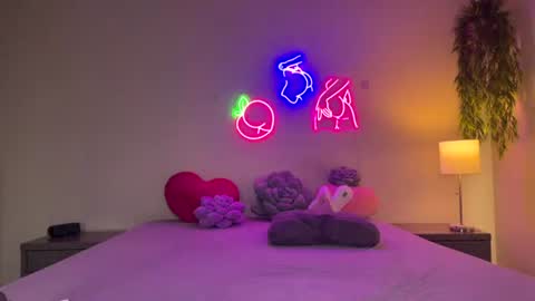 Jenna online show from July 26, 2026, 1:25 am