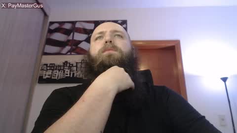 Snapshot of polar_bear91 chatting on October 18, 2025, 4:48 am Bear online show from October 18, 2025, 4:48 am