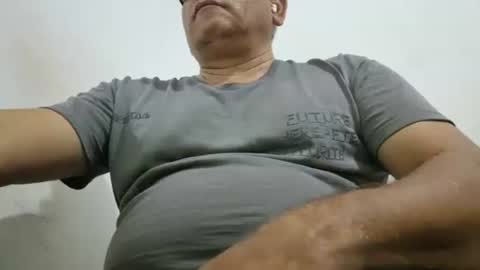 Snapshot of poli475 chatting on March 1, 2025, 4:37 am poli online show from March 1, 2025, 4:37 am