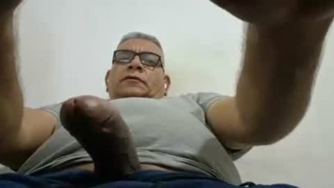 Snapshot of poli475 chatting on March 7, 2025, 4:46 am poli online show from March 7, 2025, 4:46 am