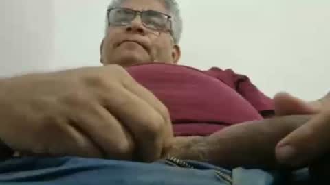 Snapshot of poli475 chatting on September 30, 2025, 2:16 am poli online show from September 30, 2025, 2:16 am