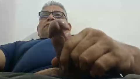 poli online show from February 1, 2026, 12:04 pm