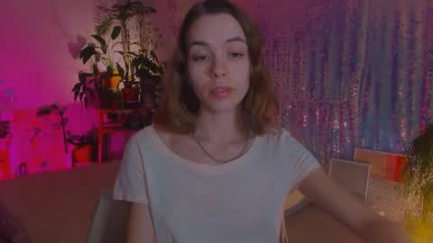 Snapshot of poli__ chatting on December 17, 2024, 12:12 am Martha online show from December 17, 2024, 12:12 am