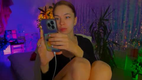 Snapshot of poli__ chatting on November 1, 2025, 7:38 pm Martha online show from November 1, 2025, 7:38 pm