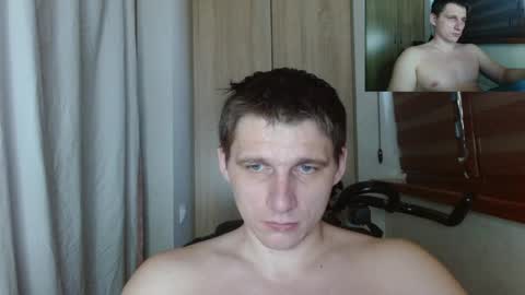 Snapshot of poliglotjoe2 chatting on June 6, 2026, 6:29 am Poliglotjoe2 online show from June 6, 2026, 6:29 am