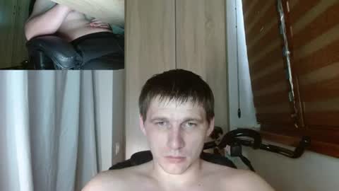 Snapshot of poliglotjoe2 chatting on June 10, 2026, 4:12 am Poliglotjoe2 online show from June 10, 2026, 4:12 am