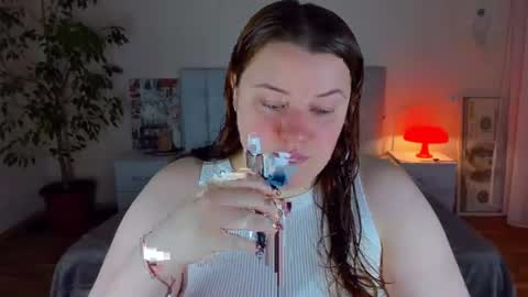 Snapshot of polinasallivan chatting on June 30, 2026, 6:31 pm Polina online show from June 30, 2026, 6:31 pm