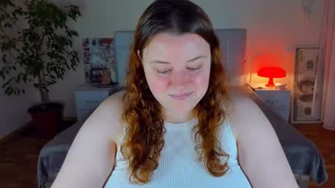 Snapshot of polinasallivan chatting on July 24, 2026, 6:28 pm Polina online show from July 24, 2026, 6:28 pm