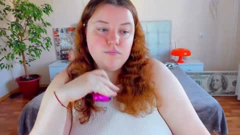 Snapshot of polinasallivan chatting on July 28, 2026, 2:13 pm Polina online show from July 28, 2026, 2:13 pm