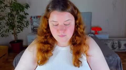 Snapshot of polinasallivan chatting on July 30, 2026, 9:36 pm Polina online show from July 30, 2026, 9:36 pm