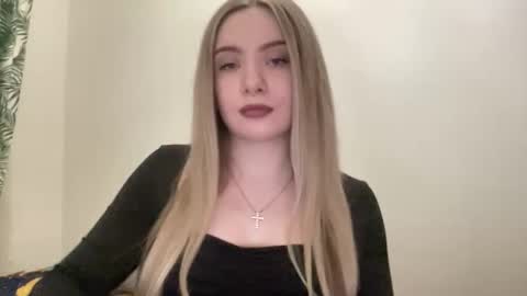 polishangel222 online show from February 25, 2026, 5:55 pm