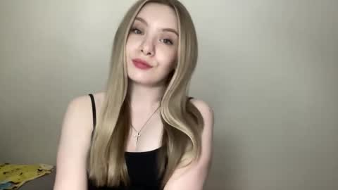 polishangel222 online show from May 19, 2026, 6:58 pm