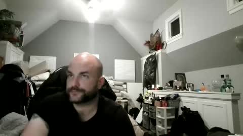 Snapshot of polisheaqle chatting on November 8, 2025, 12:22 am polisheaqle online show from November 8, 2025, 12:22 am