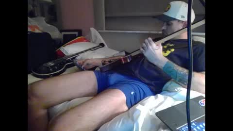 jaws online show from September 28, 2025, 4:51 am