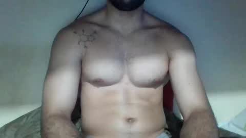 pollaa_19 online show from May 13, 2026, 6:05 pm