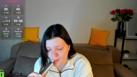 Polly online show from September 21, 2025, 12:56 am