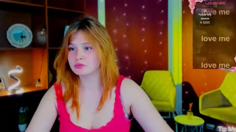polly_cute1 online show from April 27, 2026, 7:01 pm