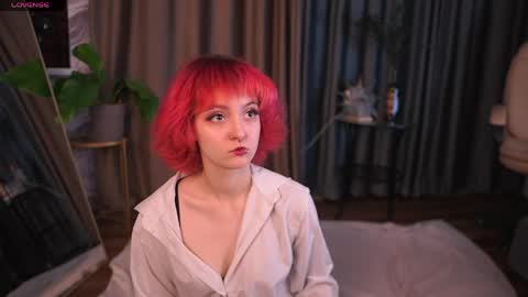 Polly online show from March 14, 2026, 1:27 pm