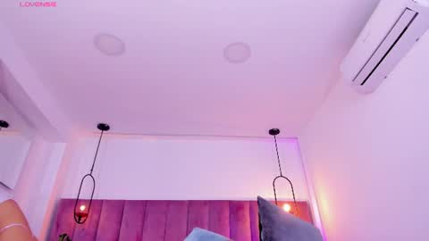 Snapshot of pollybabe_ chatting on June 17, 2026, 10:39 am POLLY online show from June 17, 2026, 10:39 am