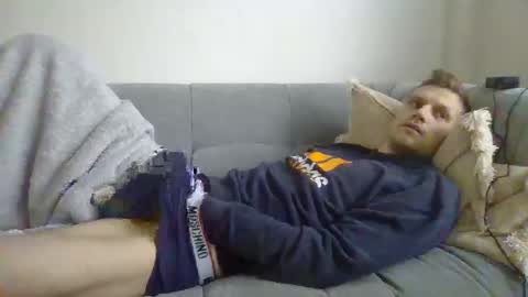 Snapshot of polsenos chatting on October 2, 2025, 7:04 am polsenos online show from October 2, 2025, 7:04 am