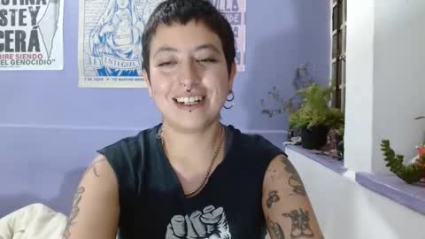 Snapshot of poly_mer chatting on January 7, 2025, 2:31 am Poly online show from January 7, 2025, 2:31 am