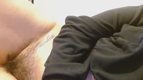 Snapshot of poly_mer chatting on October 9, 2025, 4:32 am Poly online show from October 9, 2025, 4:32 am