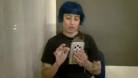 Snapshot of poly_mer chatting on March 6, 2026, 3:47 am Poly online show from March 6, 2026, 3:47 am