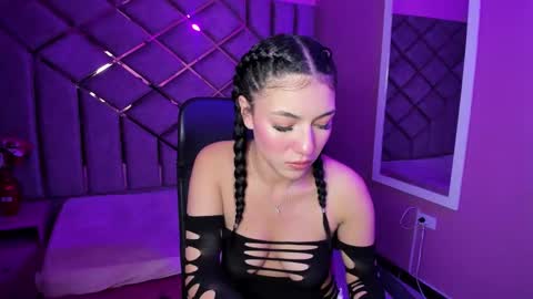 Snapshot of poly_sasha_ chatting on January 14, 2026, 3:56 am poly sasha online show from January 14, 2026, 3:56 am