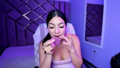 Snapshot of poly_sasha_ chatting on May 20, 2026, 3:34 am poly sasha online show from May 20, 2026, 3:34 am