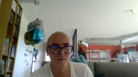 Snapshot of ponarch chatting on June 13, 2026, 4:16 pm ponarch online show from June 13, 2026, 4:16 pm