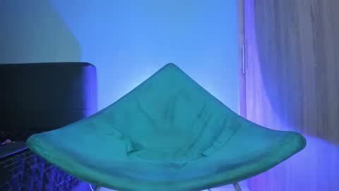 johnatan online show from January 18, 2025, 12:24 am