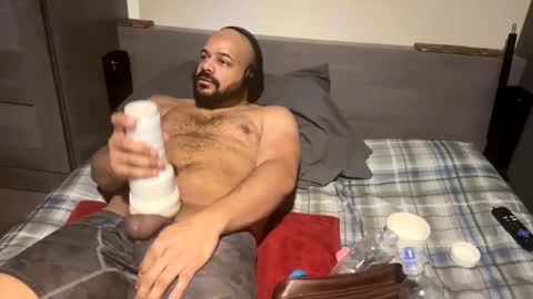 Snapshot of popfizzt chatting on December 14, 2024, 8:08 pm popfizzt online show from December 14, 2024, 8:08 pm