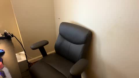 Snapshot of popfizzt chatting on December 30, 2024, 1:36 pm popfizzt online show from December 30, 2024, 1:36 pm