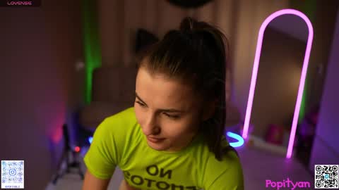 Louise  see you on December 1  at 2200 UTC3 online show from April 25, 2026, 7:11 am