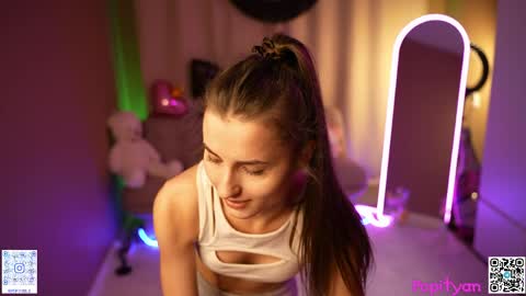 Louise  see you on December 1  at 2200 UTC3 online show from May 4, 2026, 10:22 am