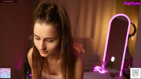 Snapshot of popityan chatting on May 26, 2026, 10:22 am Louise see you on December 1 at 2200 UTC3 online show from May 26, 2026, 10:22 am