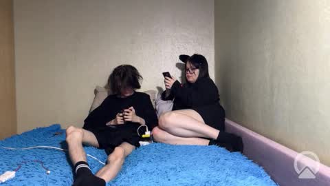 Snapshot of popoul_couple chatting on November 13, 2025, 1:54 pm popoul_couple online show from November 13, 2025, 1:54 pm