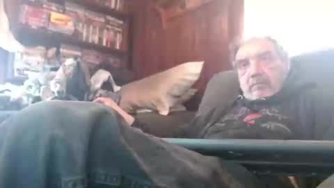 Snapshot of porkingit400 chatting on February 14, 2025, 2:12 pm porkingit400 online show from February 14, 2025, 2:12 pm