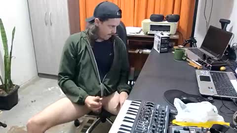 porngreen10 online show from September 27, 2025, 10:04 pm