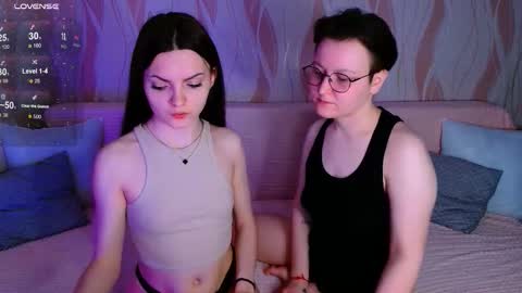 Ana and Tati online show from March 26, 2026, 10:37 pm