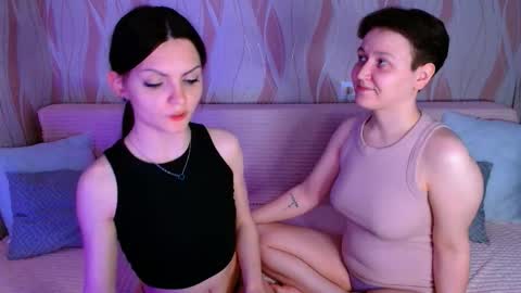 Ana and Tati online show from June 3, 2026, 10:48 pm