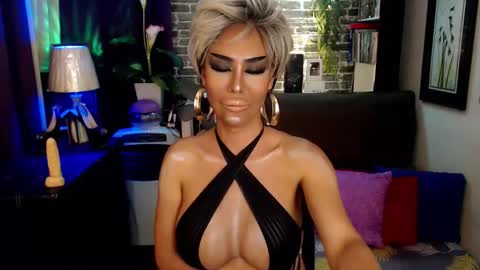 DivaGray online show from March 9, 2026, 2:15 am