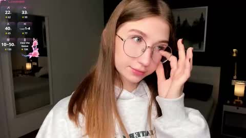 Elizabeth online show from October 23, 2025, 8:07 pm