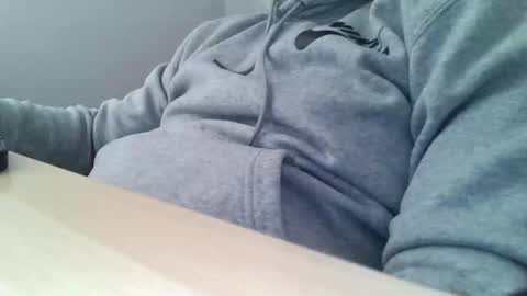 porw23 online show from February 5, 2025, 7:39 am