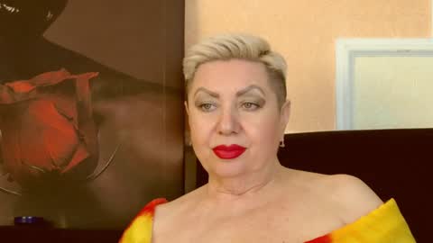 LADY POSH online show from January 16, 2025, 1:27 am