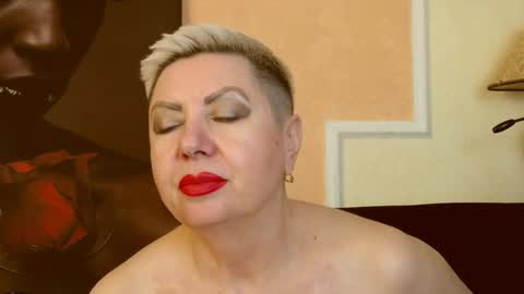 LADY POSH online show from March 8, 2025, 6:21 am