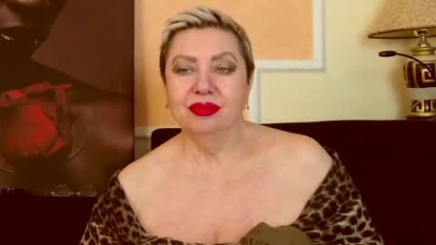 Snapshot of posh_lady chatting on June 11, 2026, 12:32 am LADY POSH online show from June 11, 2026, 12:32 am